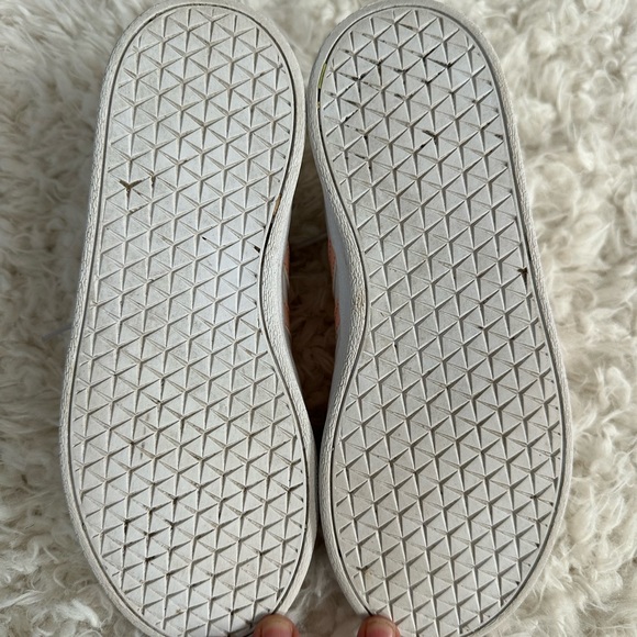 Adidas lace-ups. Kids size 1 - Picture 6 of 6